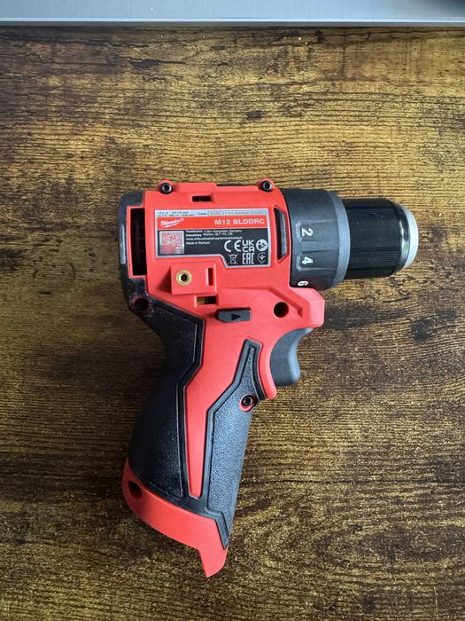 wiertarko wkrętarka milwaukee M12 BLDDRC ,wyprzedaż