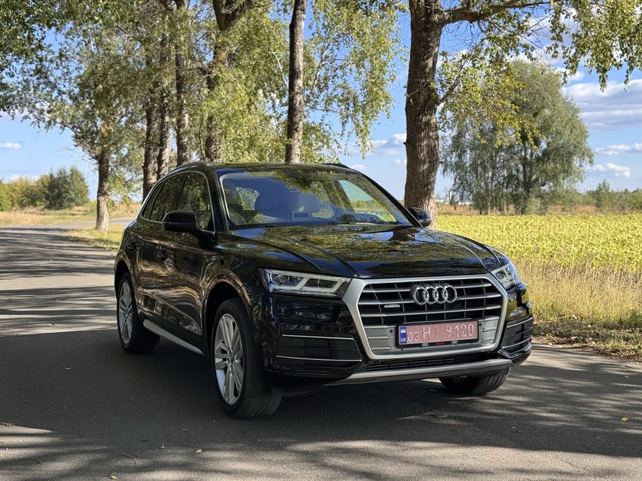 Audi q5 2018 рік