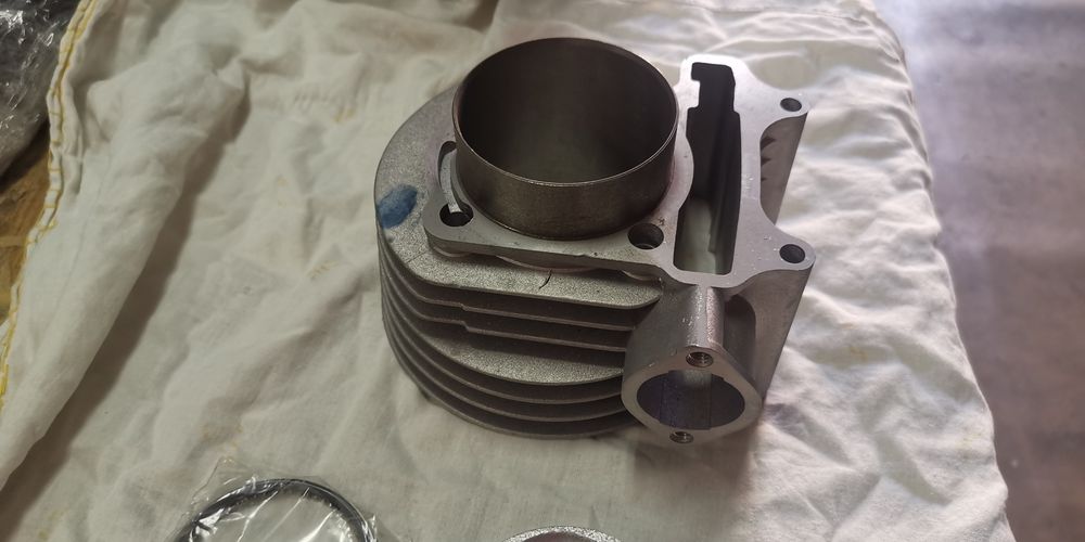 Поршнева 60мм,46мм.