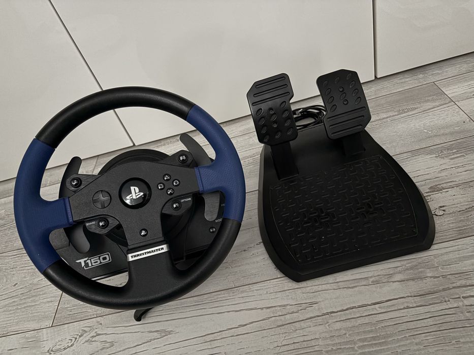 kierownica wyścigowa Thrustmaster T150 Force Feedback z pedałami