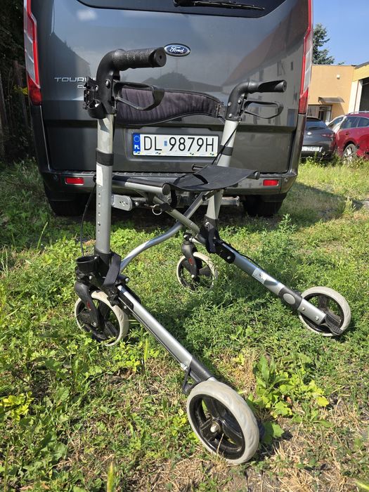 Chodzik rehabilitacyjny / Balkonik 4-kołowy z siedziskiem Antar (jak nowy!)