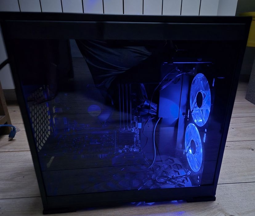 Komputer stacjonarny do gier i pracy – i7 / GTX 1050 Ti / 16 GB RAM / SSD 500 GB