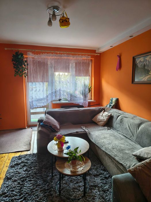 Atrakcyjne mieszkanie z balkonem