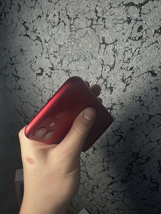 Продам айфон 11 в хорошому стані