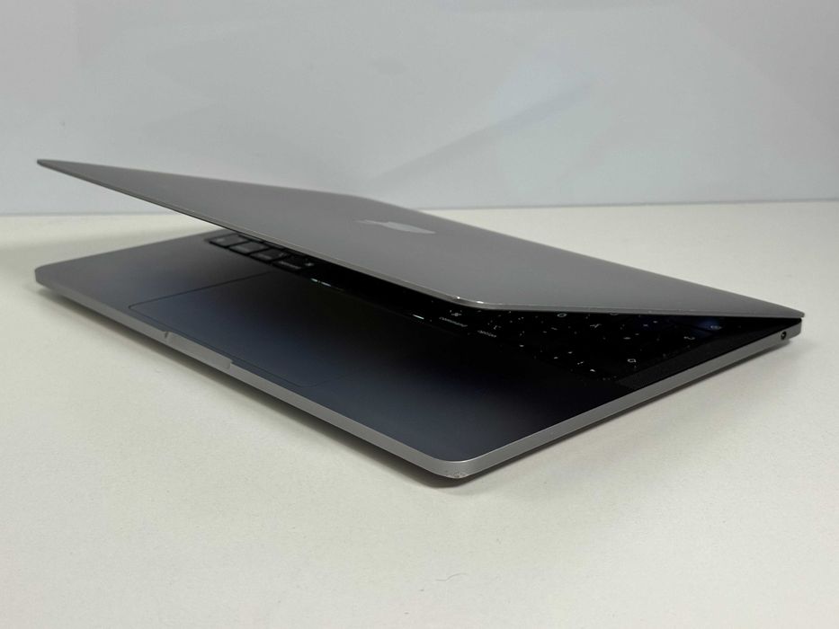 MacBook Pro 13 2020 M1 TouchBar 86% Baterii 8/256GB Gwarancja