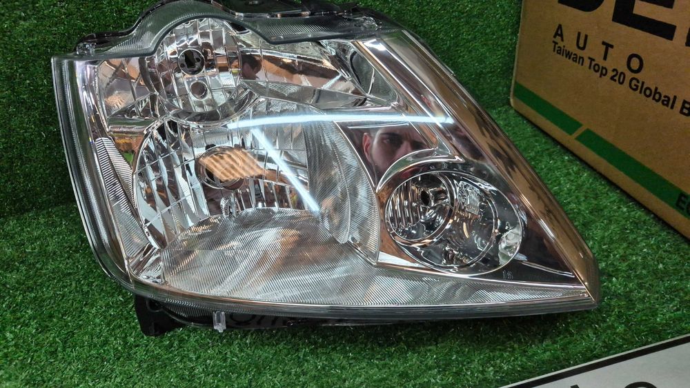 Otica Farol Direito Renault Modus Grand Modus 2004 a 2008 ref 551-1151R-LD-EM NOVO