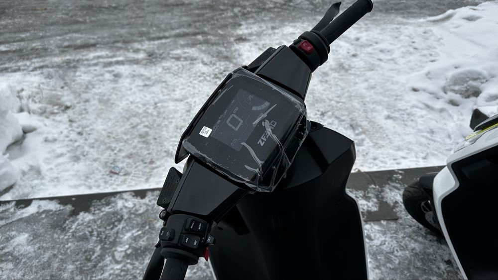 Електроскутер ZEEHO AE6+ 100км запас від CFMOTO Кредти/Розтрочка