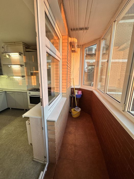 Продам красиву і дуже зручну двокімнатну квартиру в центрі Рівного