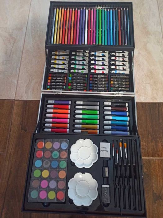 Zestaw Do Malowania Rysowania Artystyczny Dla Dzieci Walizka Prezent