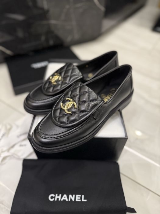 Mokasyny Chanel black leather