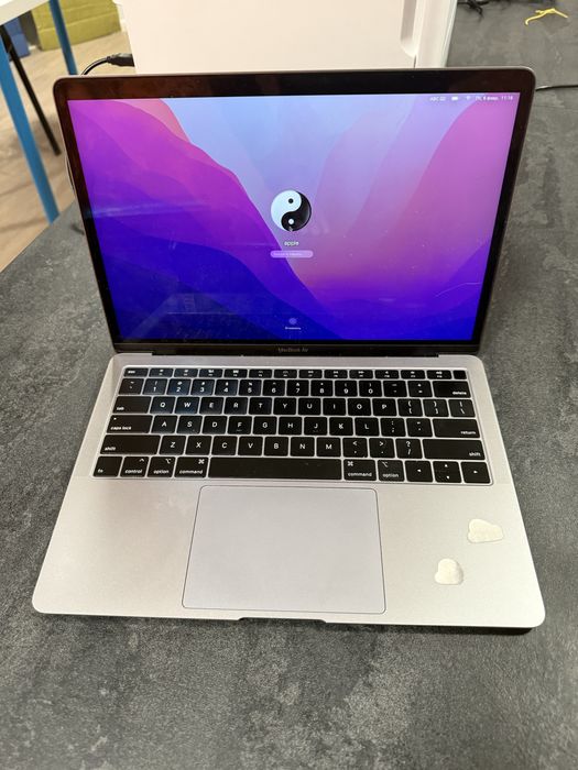 MacBook Air i5 2018