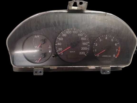 Farol de Mazda 323 de 1998 1.3i