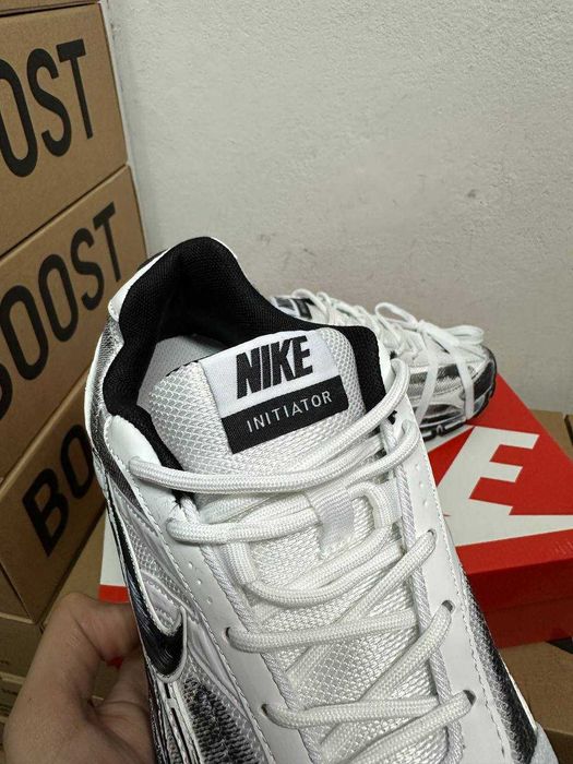 Кросівки  Nike Initiator Custom - White Grey