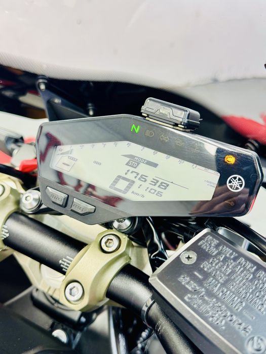 Мотоцикл Yamaha MT-09 ABS в оригіналі тільки з Японії