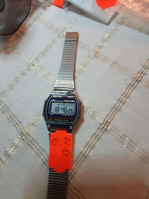 Zegarek z melodyjkami ROKI V.