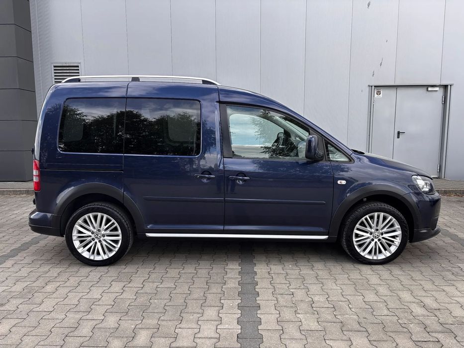 Volkswagen Caddy CROSS, Serwis, ASO, HAK, Ksenon