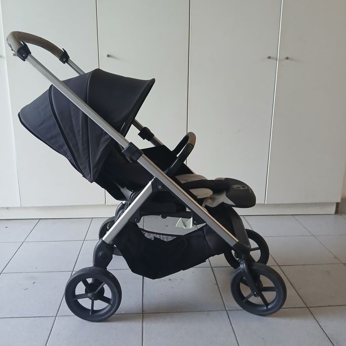 Marca Easywalker Mosey + baby coque da Besafe