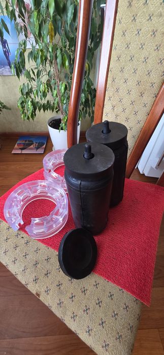 Тесла 3 Бафери, Проставки. подушки комплект