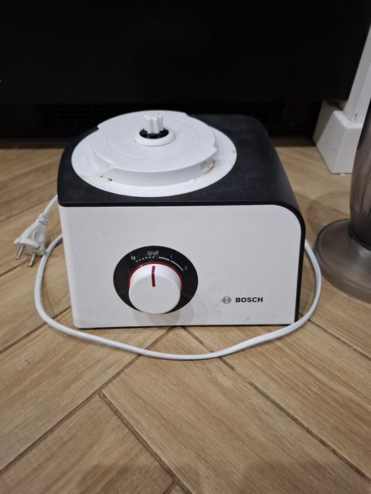 Robot kuchenny Bosch mcm4100 01