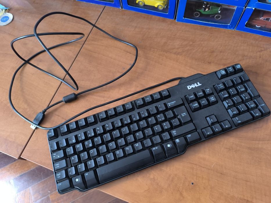 Dell USB Keyboard with Numeric Keypad477981106022000640