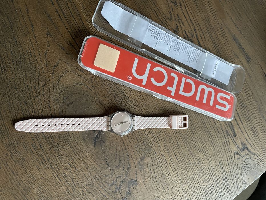 Zegarek SWATCH różowy damski