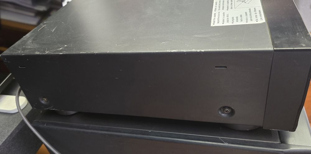 Sony  DAT DTC-690