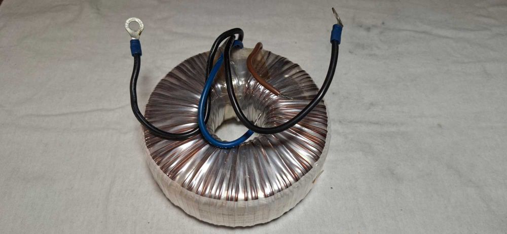 Transformator Toroidalny 12V / 250W / 20A.