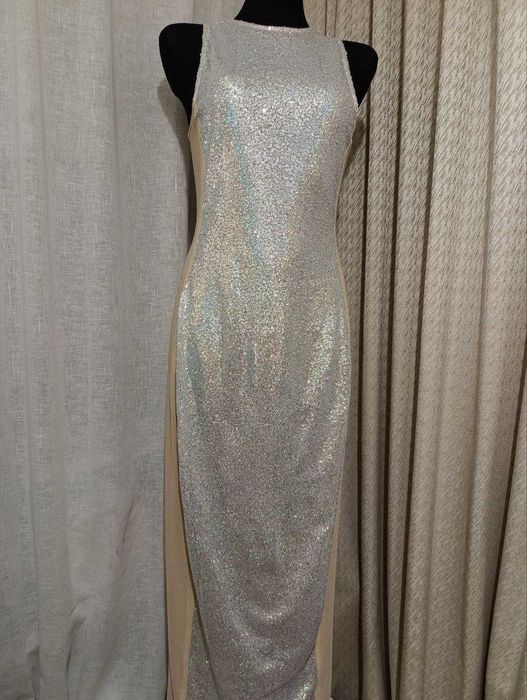 Платье вечірнє  з паєтками  Р-р  12     PRETTY LITTLE THING