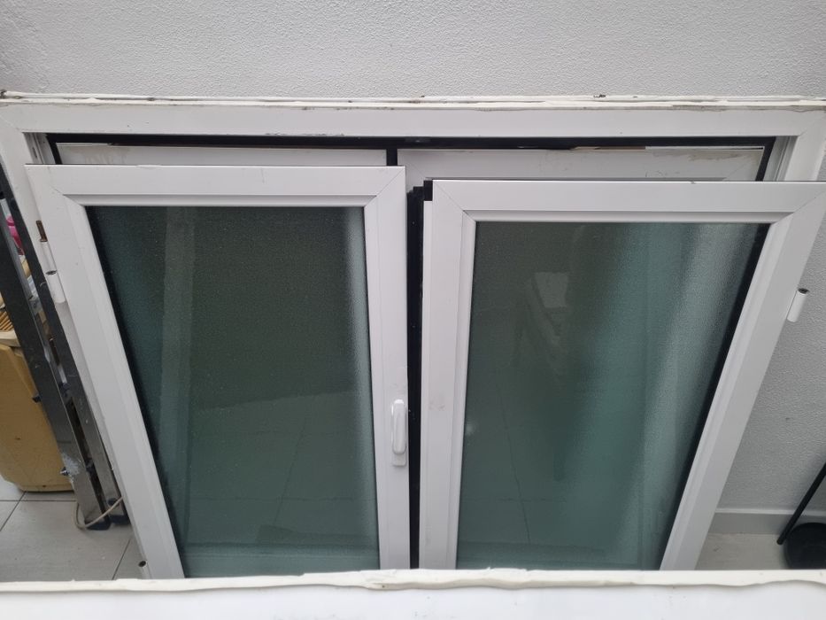 Janelas foscas usadas - 120x110