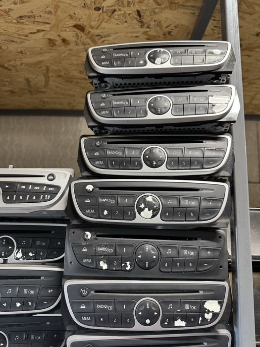 Магнитола  Renault. Меган Сценик Клио