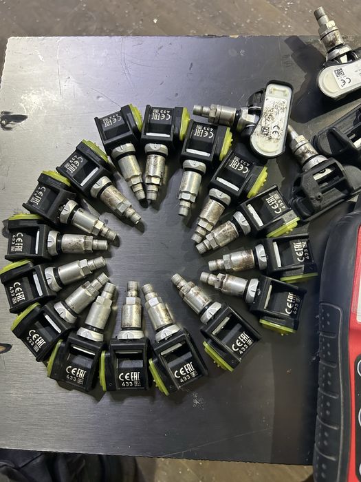 Датчики тиску в шинах мерседес. TPMS Merc MB
