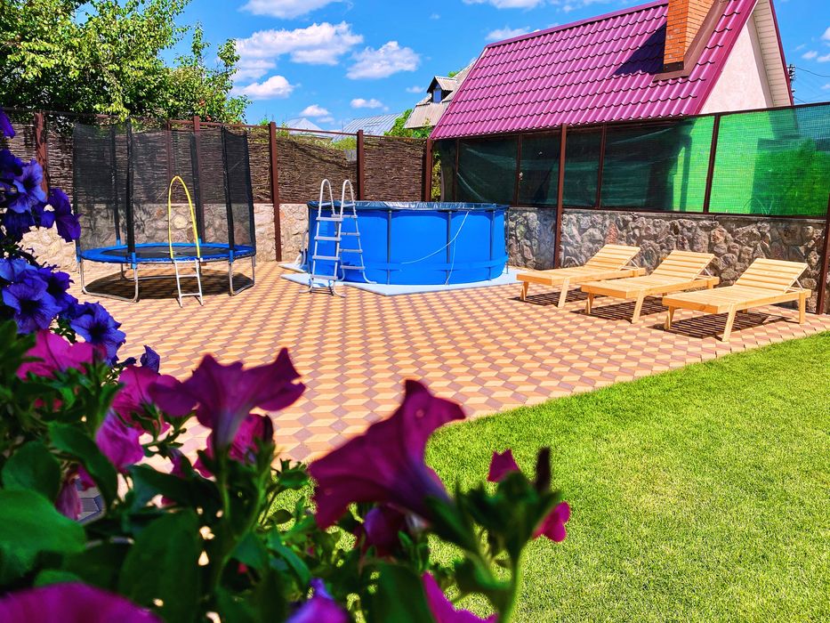 Посуточная аренда дома на Осокорках. Сауна, бильярд. Оренда подобово.