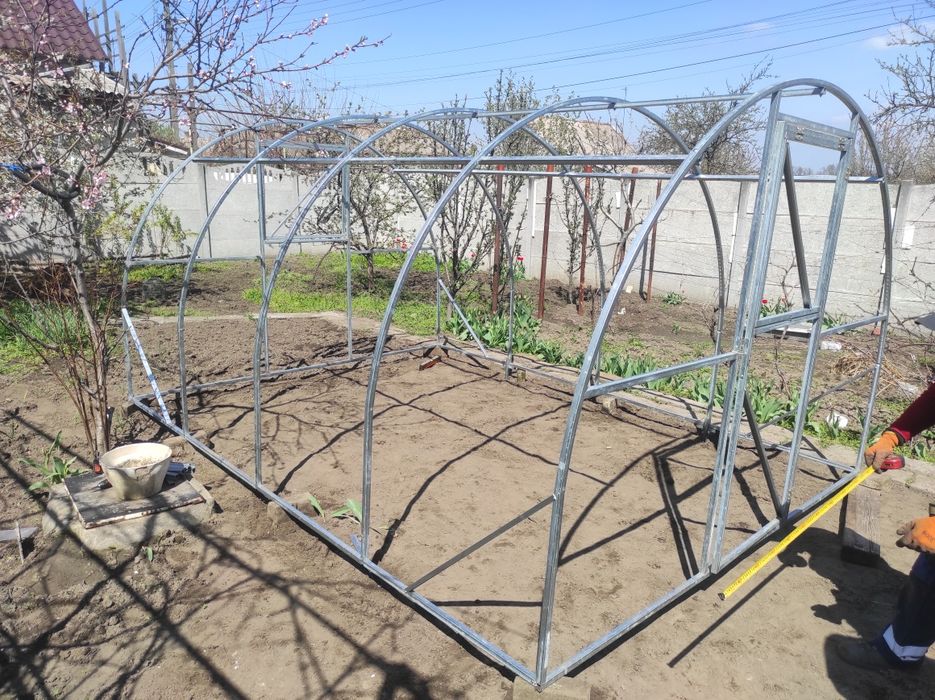 Теплиця або каркас в Запоріжжі