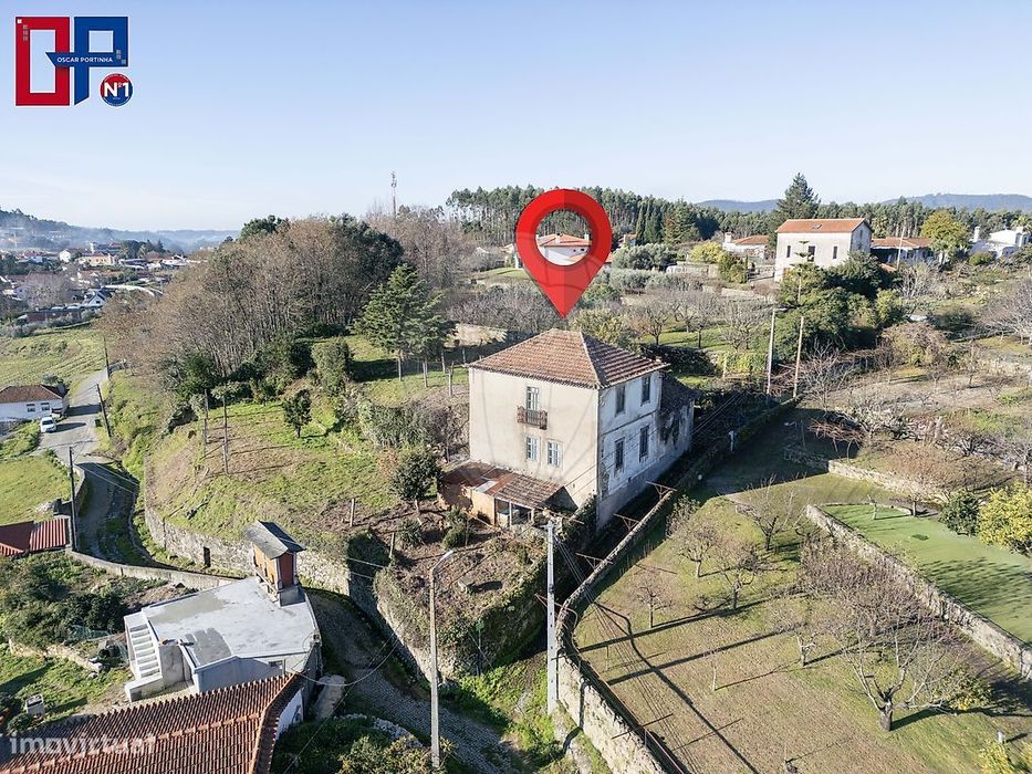 Moradia T4 para venda