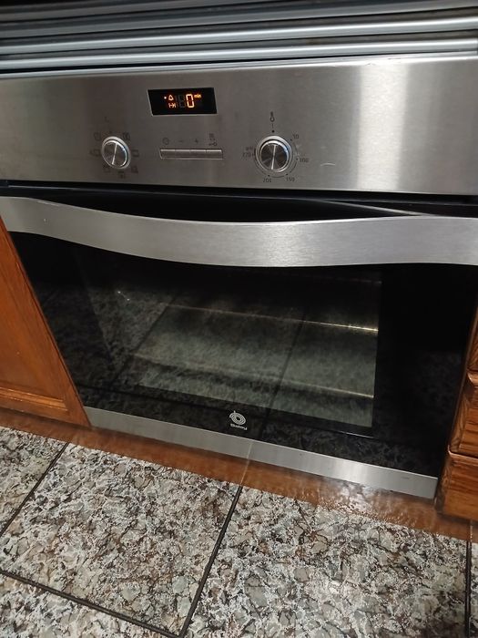 Vendo forno e placa de indução