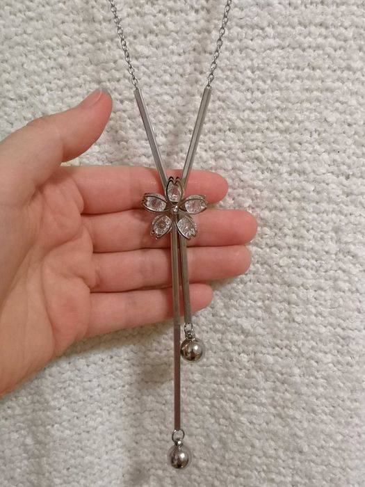Naszyjnik metalowy ozdobny