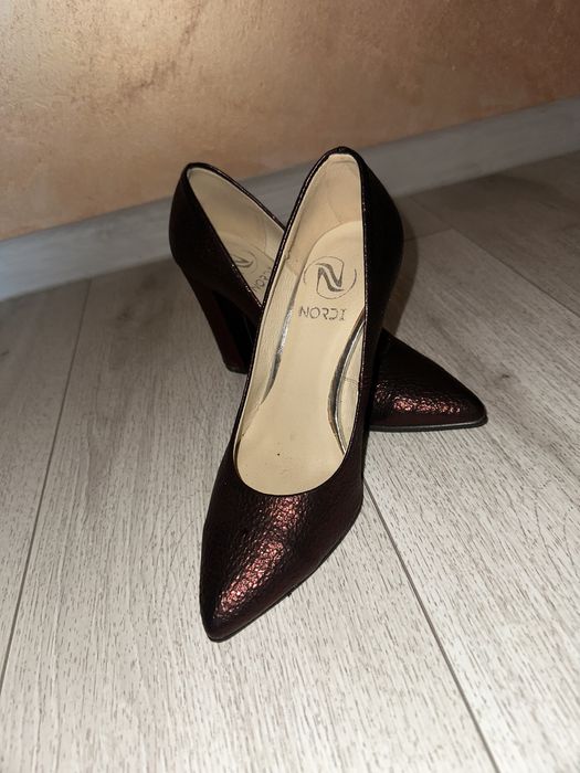 Buty na obcasie rozmiar 36