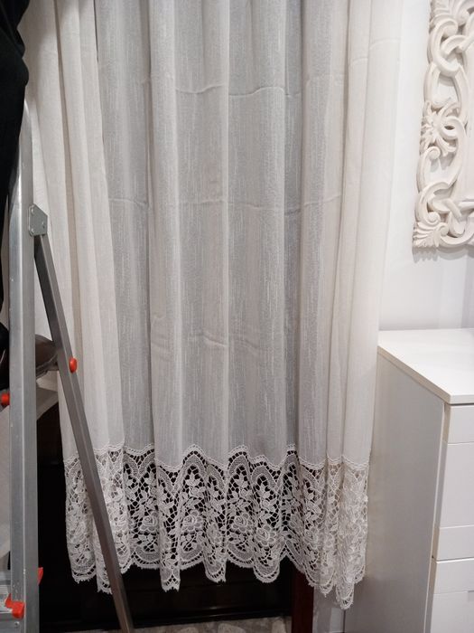 Vendo cortinado com renda