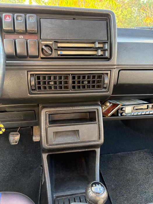 Clásico - Volkswagen Golf II 1.3 Gasolina | 1989 | 105.000 km | 5 portas — photo 5