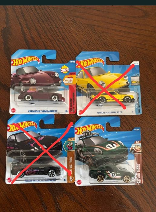 Hot Wheels Premium + Base, Matchbox