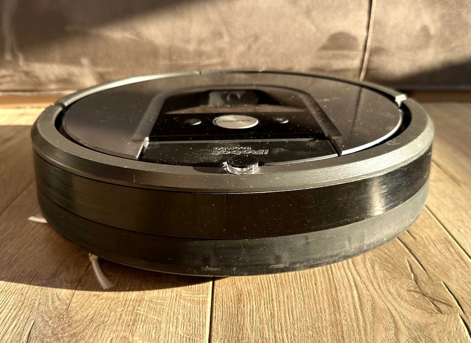Робот-пилосос iRobot Roomba 960