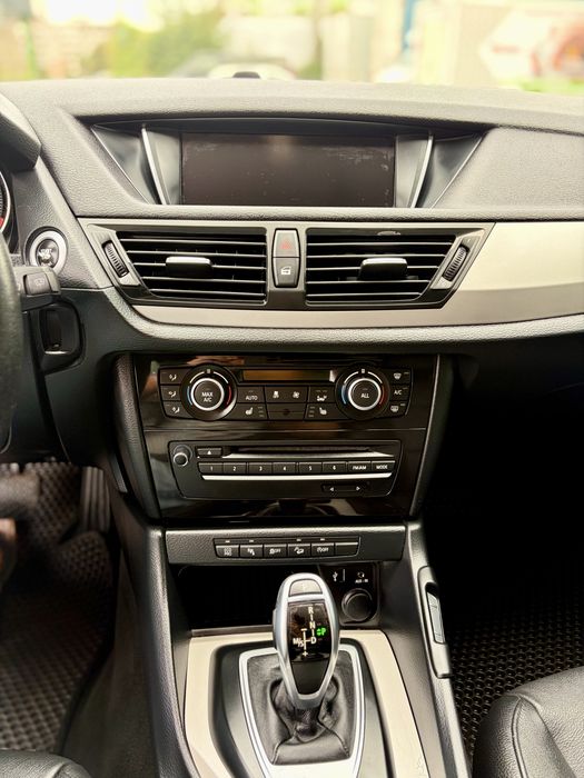 BMW X1 2014 автомат