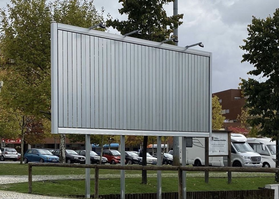 Outdoor prismático Trivision (3 faces 6x3) NOVO