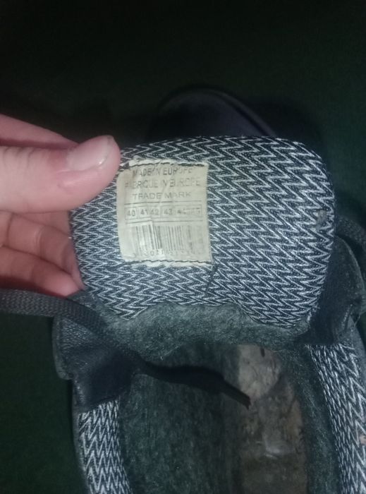 Продам кросівки чоловічі