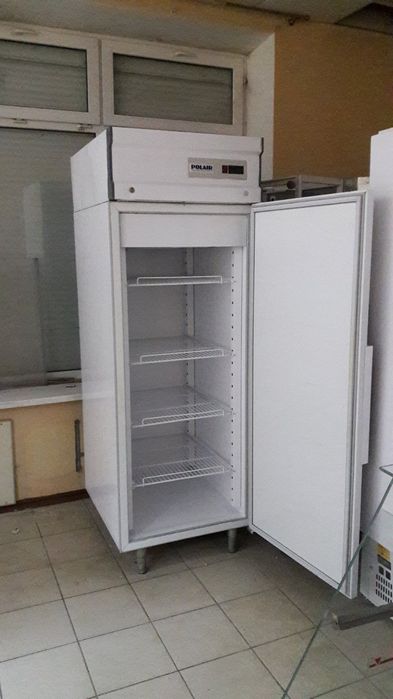 Шкаф холодильний polaer 700