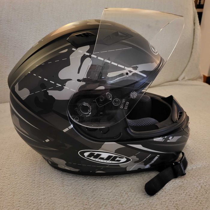 Capacete HJC tamanho M novo