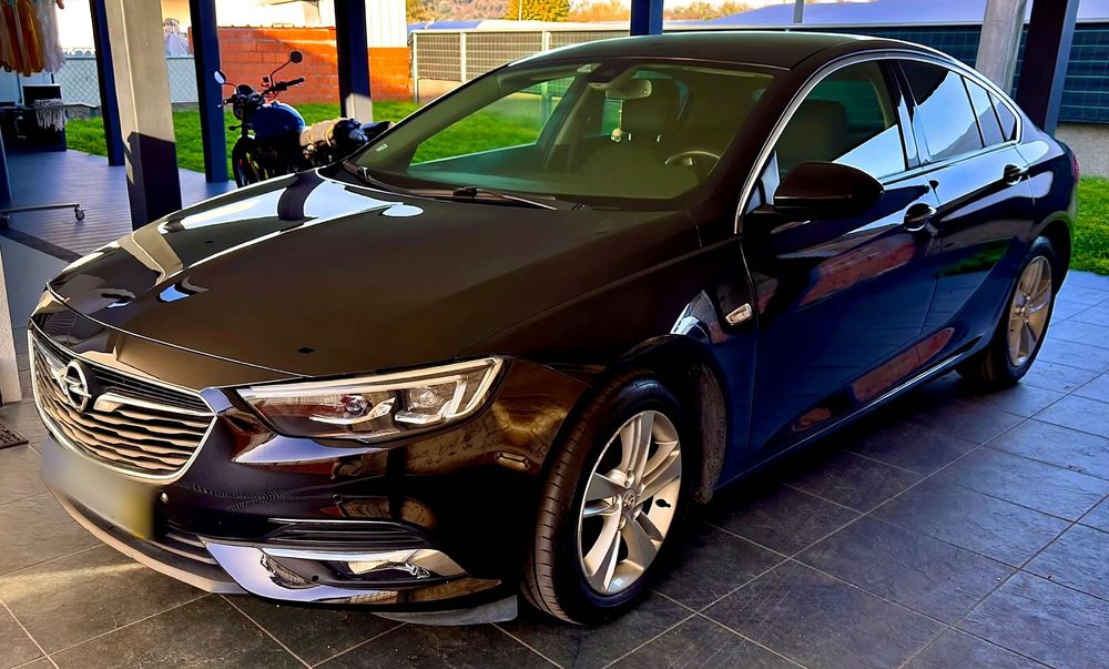Opel Insignia Grand Sport 1.6 CDTi 136cv Innovation 2017, 1 dono, revisões na marca