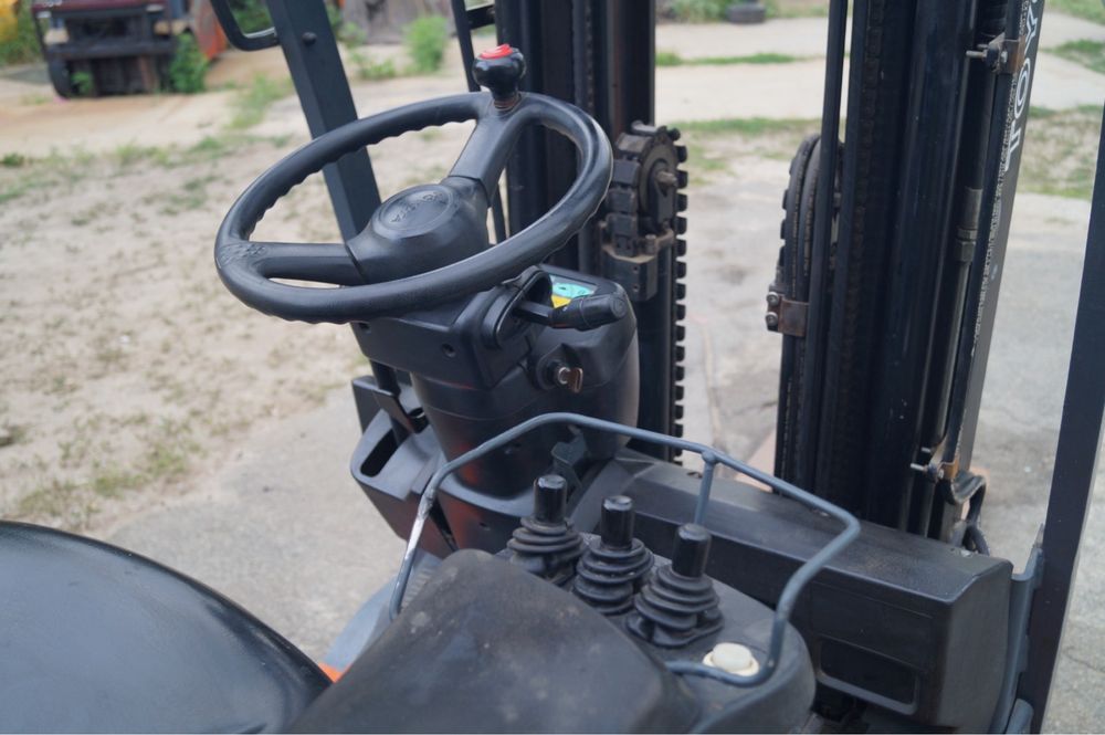 TOYOTA 7FBE18 | 1,8 т | Триплекс | Side Shift | Гарантія