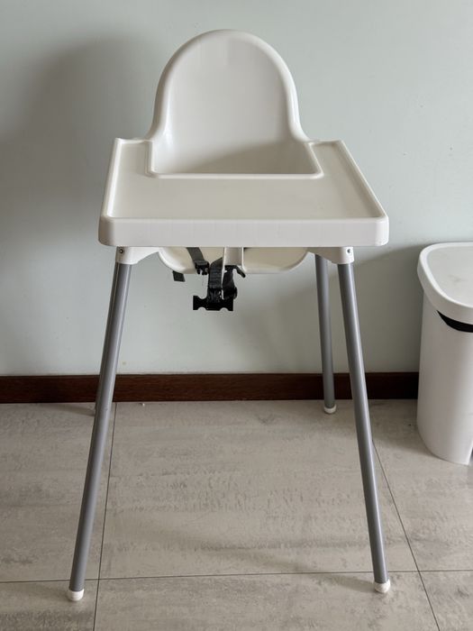Cadeira de alimentação para bebé