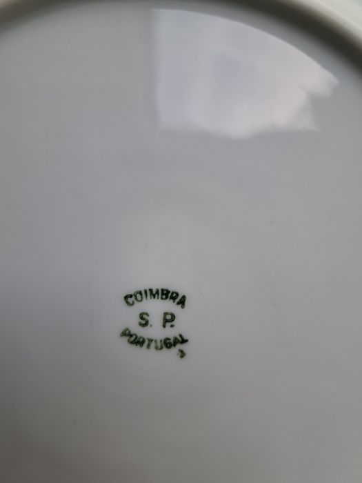 Serviço de louça completo com chavenas de cafe Coimbra